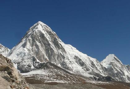 everest-base-camp-trekking-with-climbing