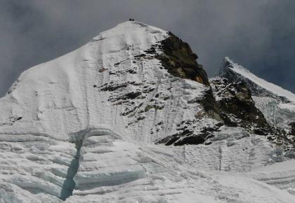 island-peak-climbing