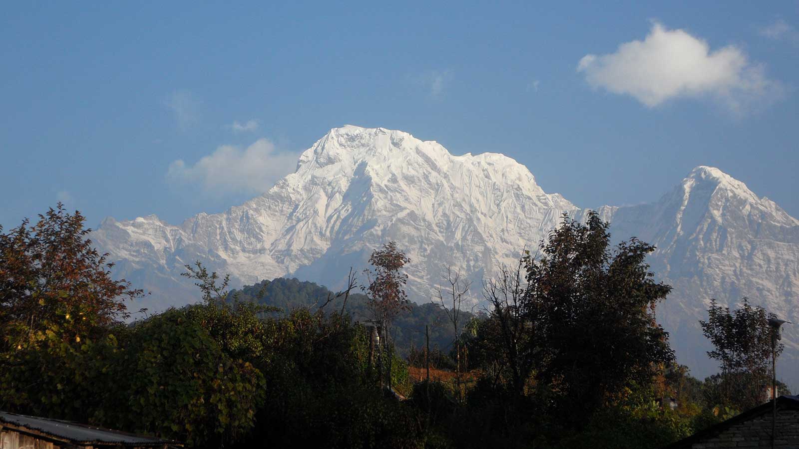 mardi-himal-base-camp-trekking