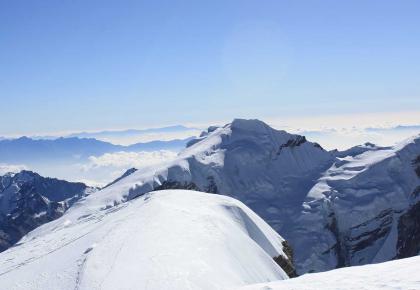 mera-peak