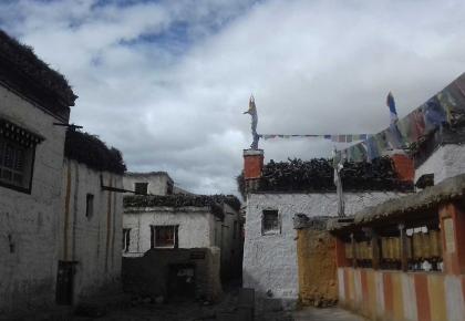 mustang-trek-nepal