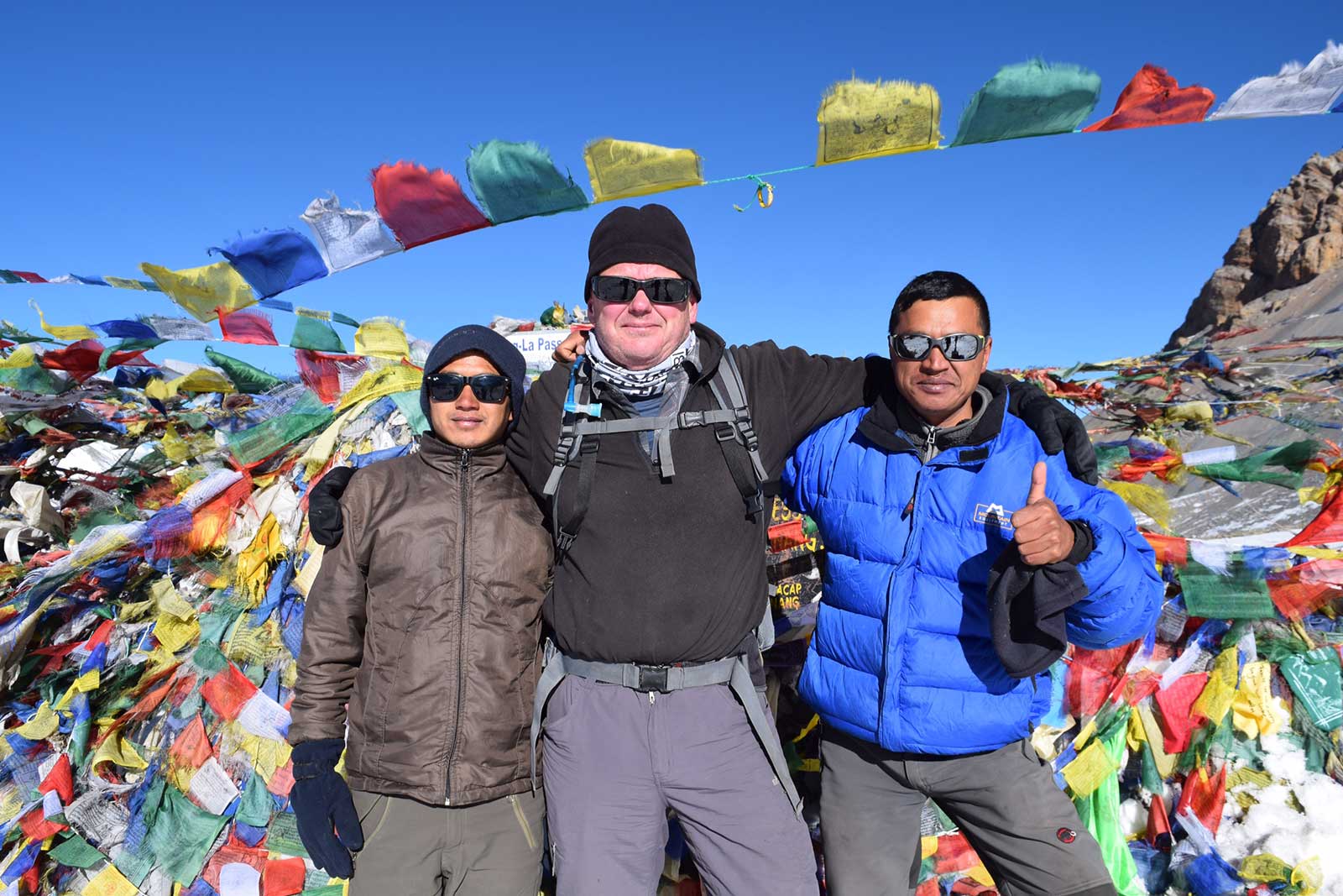 trek-to-annapurna-circuit-nepal